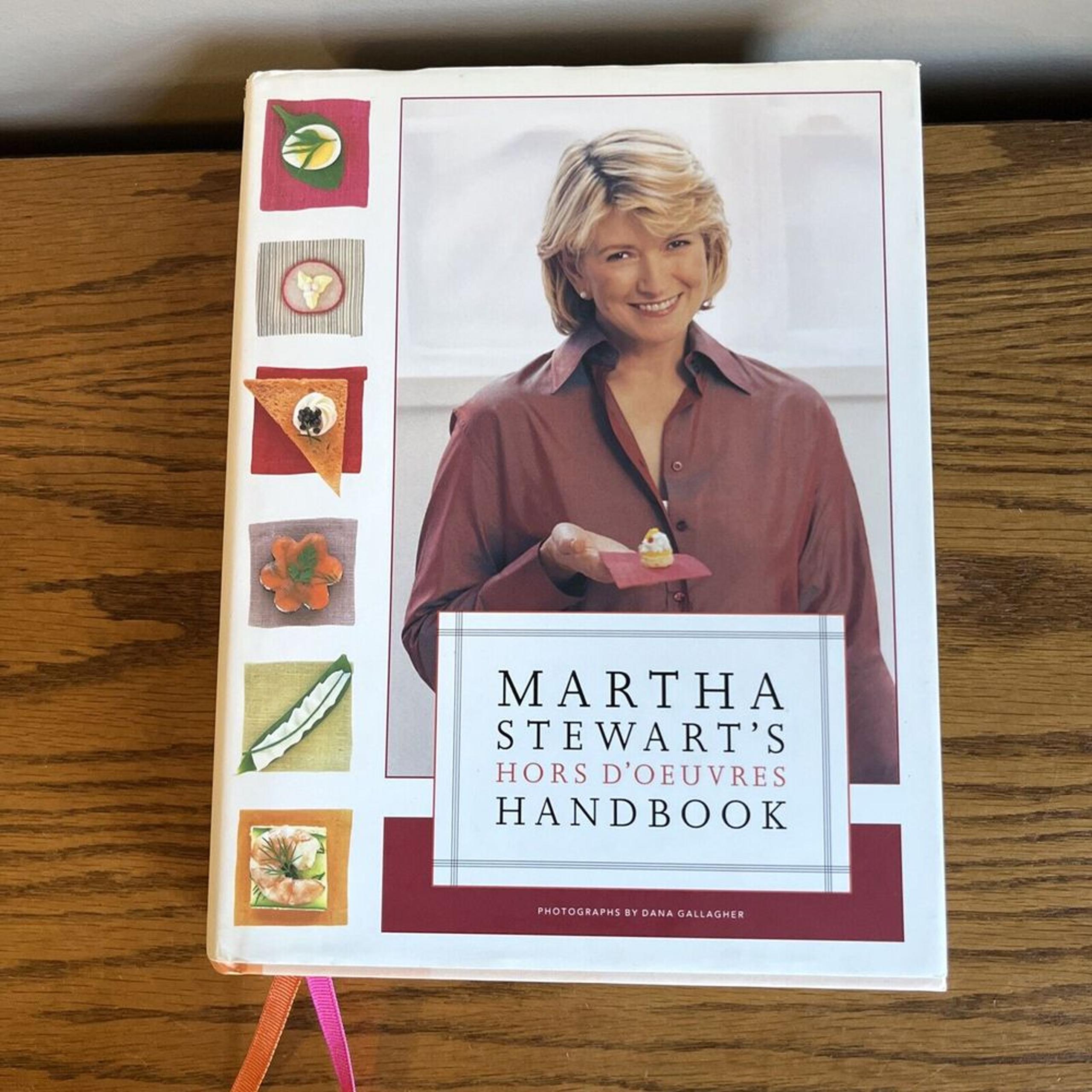 Martha Stewart's HORS D'OEUVRES HANDBOOK 1999 Vintage 1ST Edition Cookbook