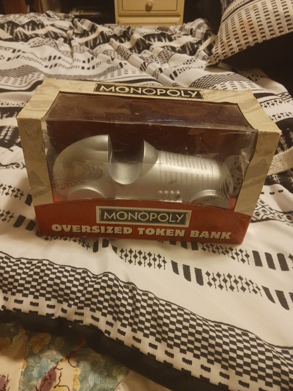 Monopoly oversized token Bank