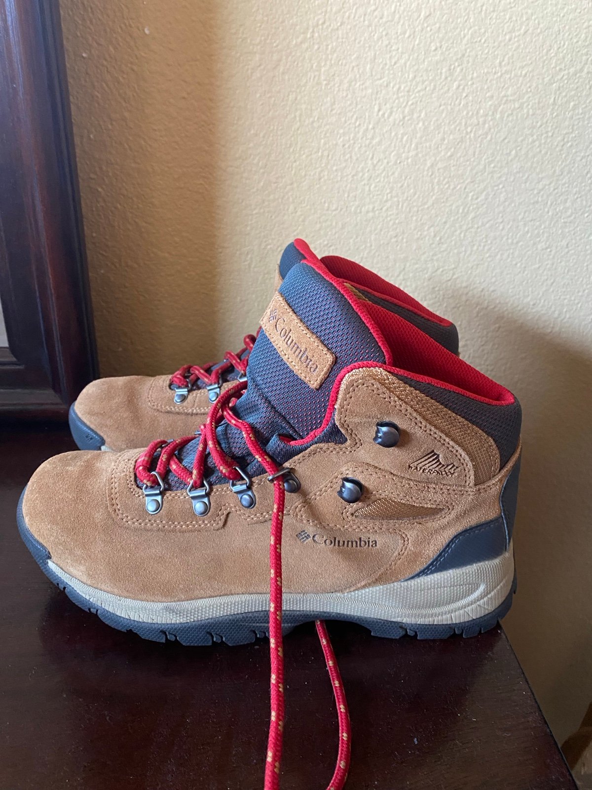 Columbia Hiking Boots