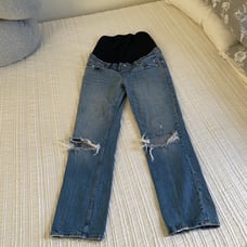 •A&F• The Ankle Straight Maternity Jeans