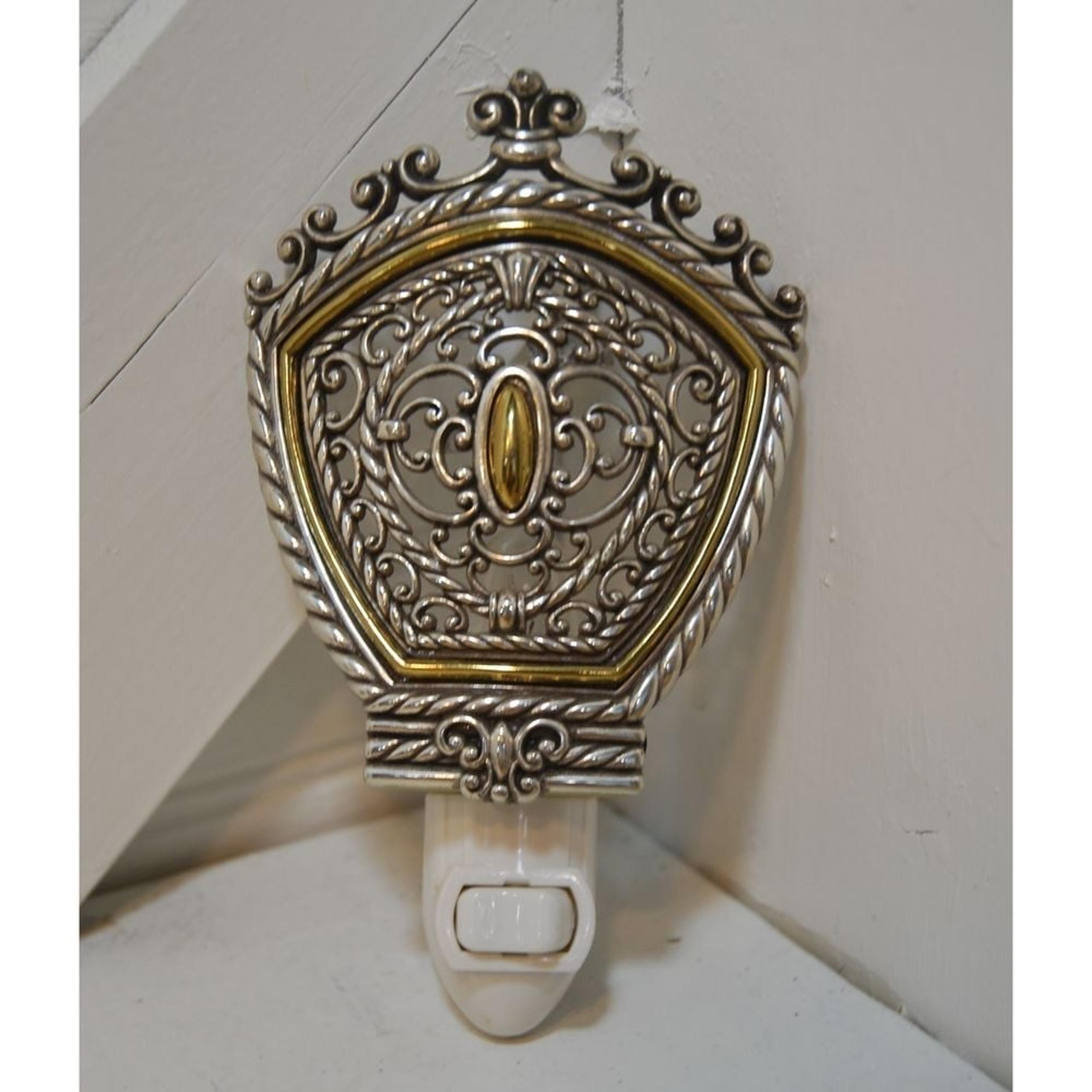 Vintage Brighton Nightlight Silver Gold tone retro metal art decor works