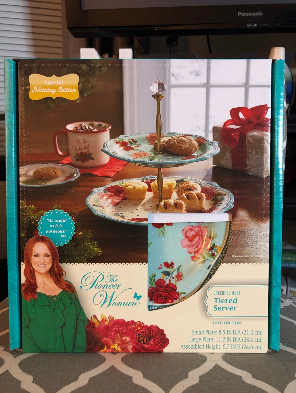 Pioneer Woman Cheerful Rose Tiered Serve