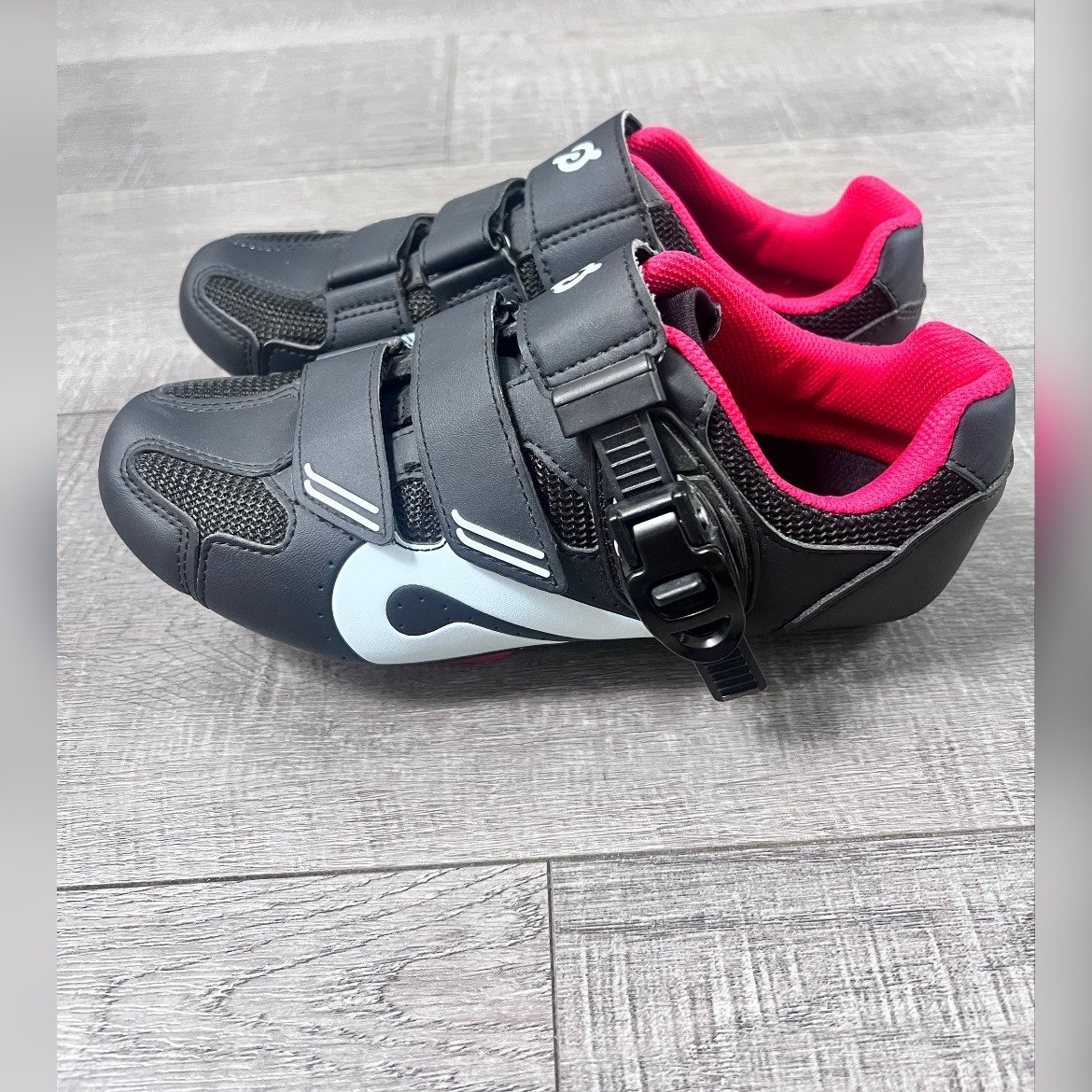 Peloton Cycling Shoes Peloton Bike Delta Compatible Bike Cleats W8 M6