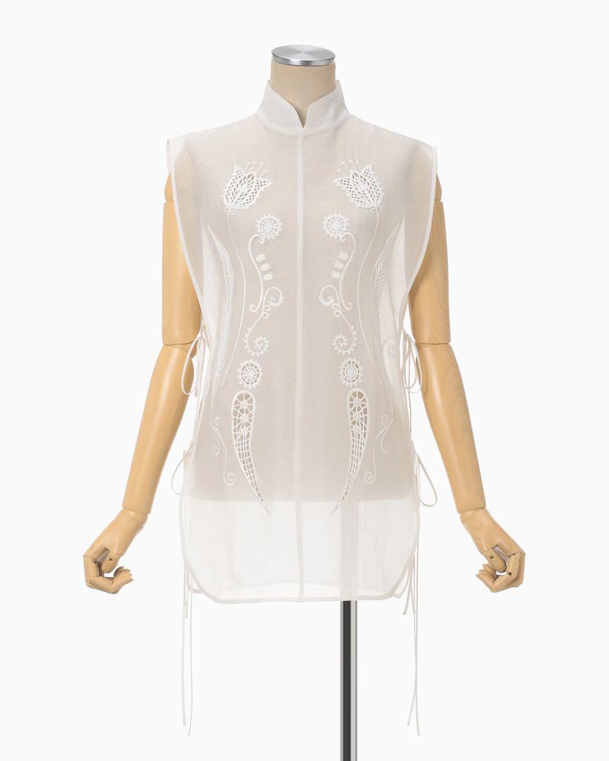 Mame Kurogouchi Sheer Embroidery Vest - White -SH096