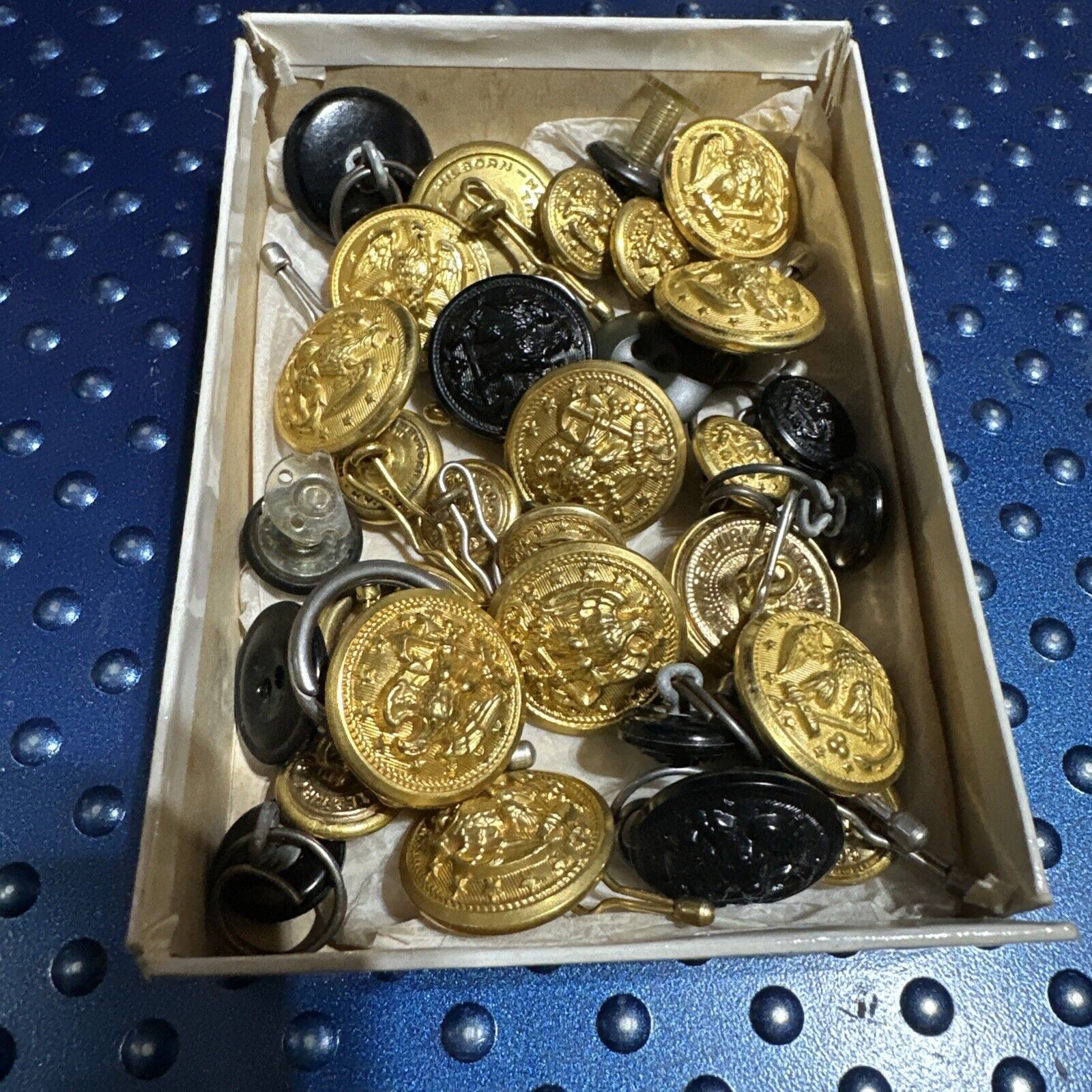 Vintage large lot of US Navy Eagle and Anchor Buttons Waterbury Button Co.