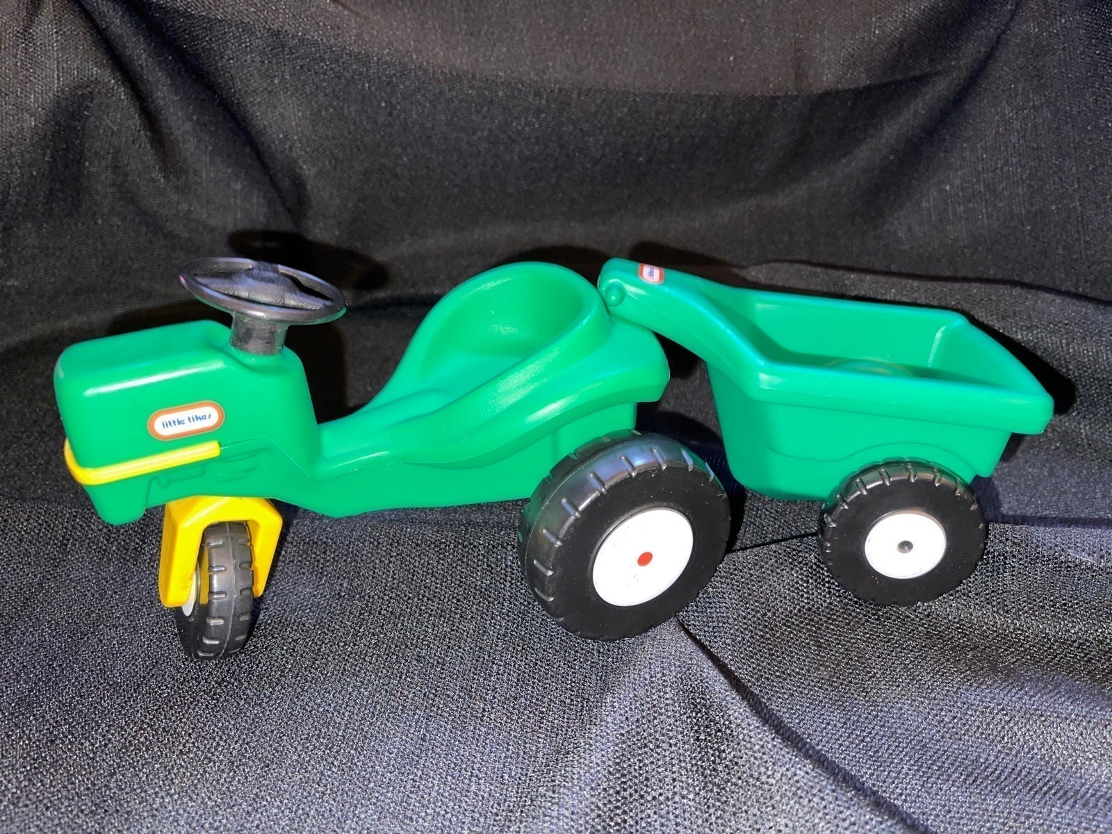 Little tikes tractor & garden cart dollhouse