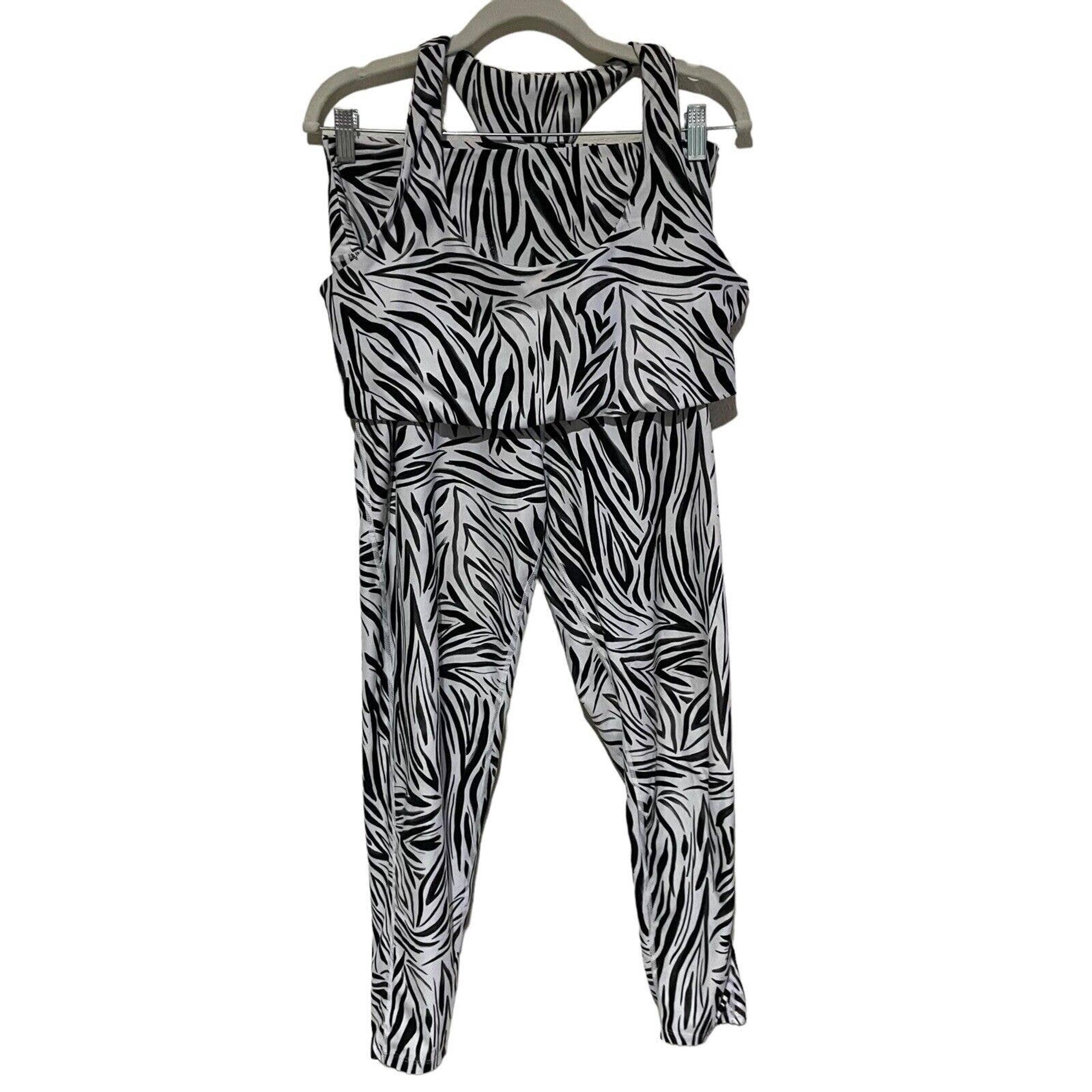 SAGE Collective Leggings POCKETS ZEBRA striped White Black Womens Set