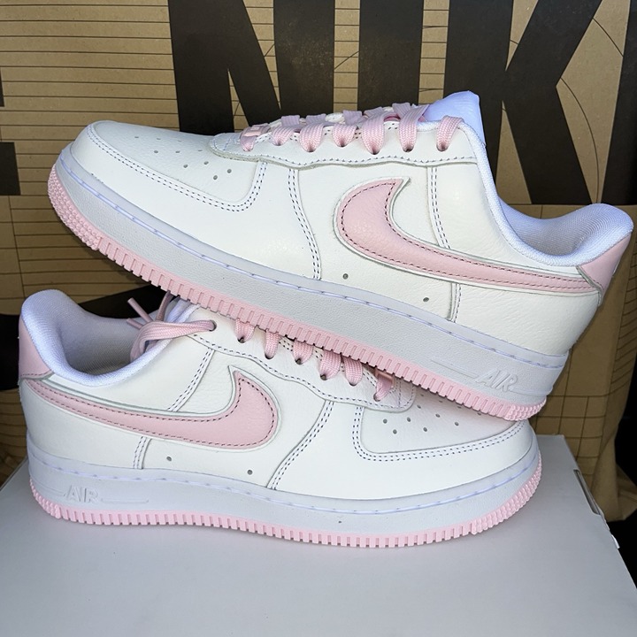 NEW Nike By You Air Force 1 White Light Pink Leather Women Size 7 HF0663-900
