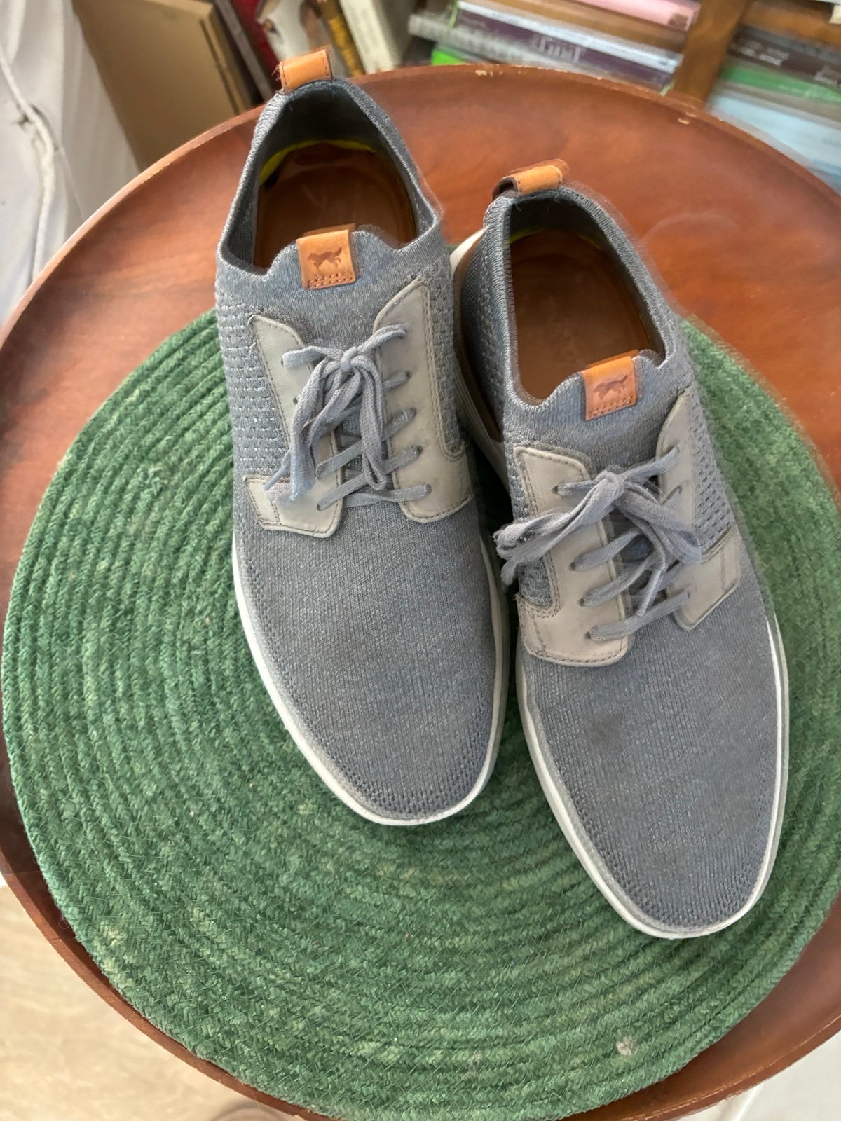 Men’s shoes