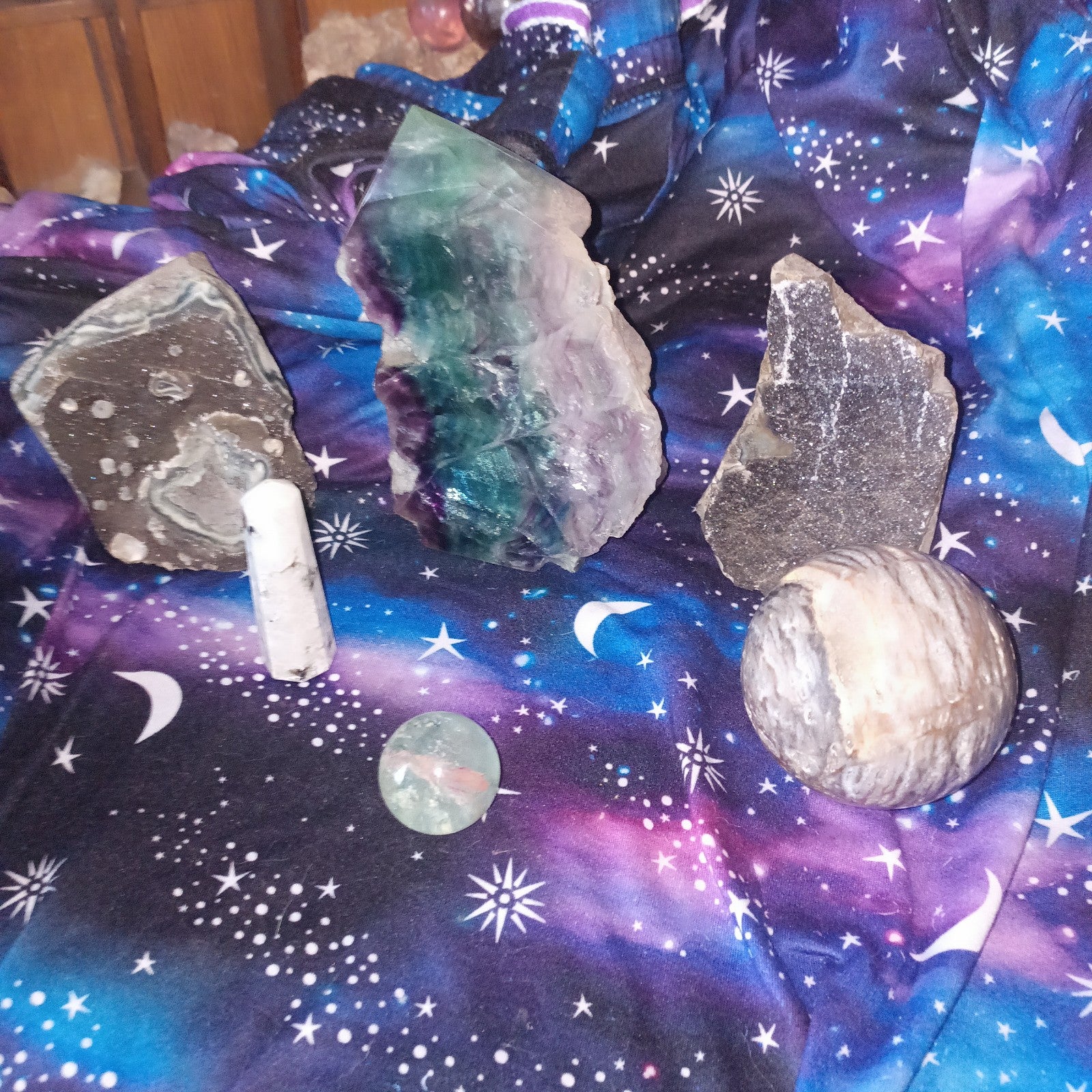 crystals and gemstones