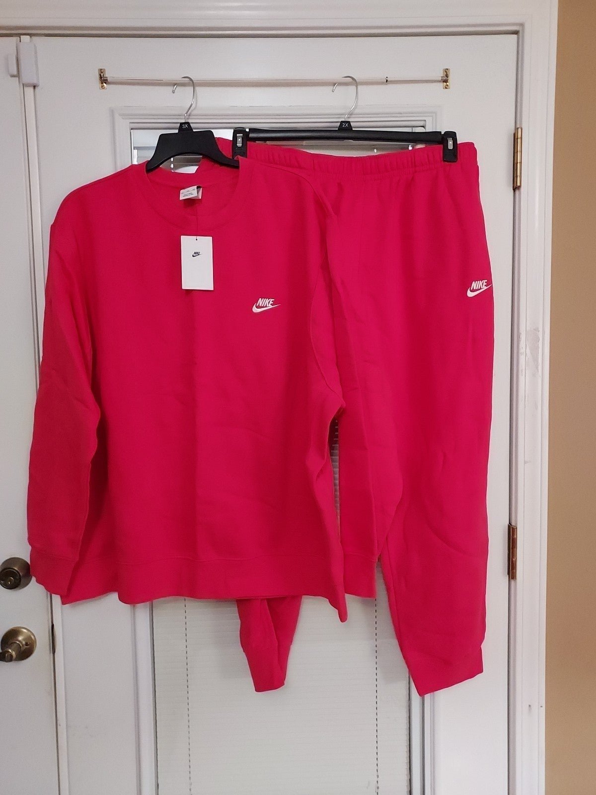 NWT NIKE SIZE 3X FIREBERRY SPORTSWEAR CLUB FLEECE SWEATSUIT