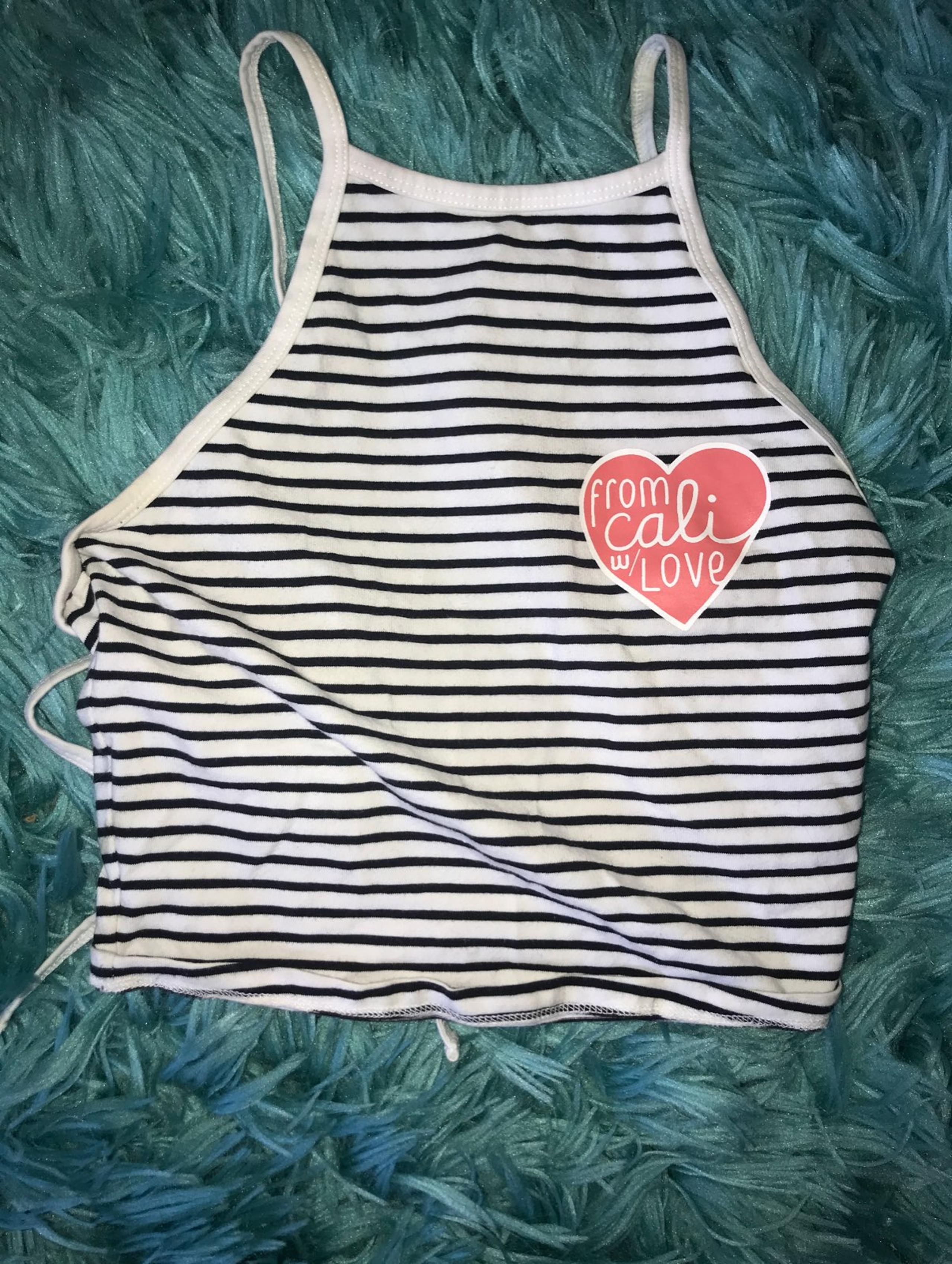 cropped tank top