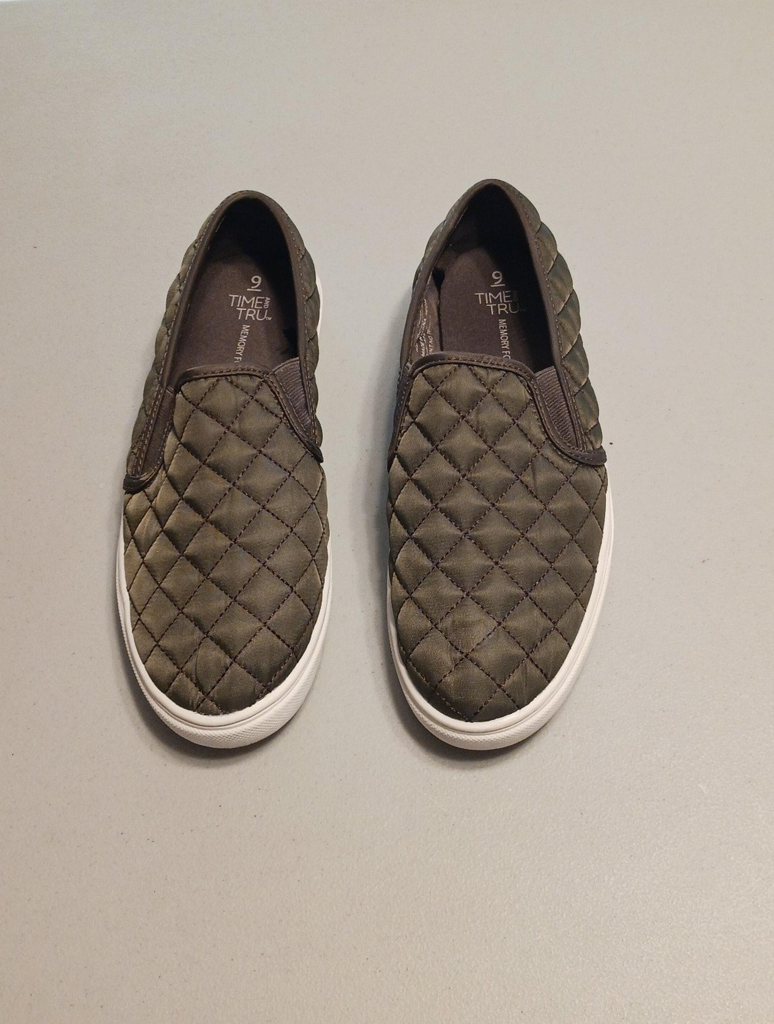 Olive green Time and Tru Quilted Slip on Shoes, Size 9