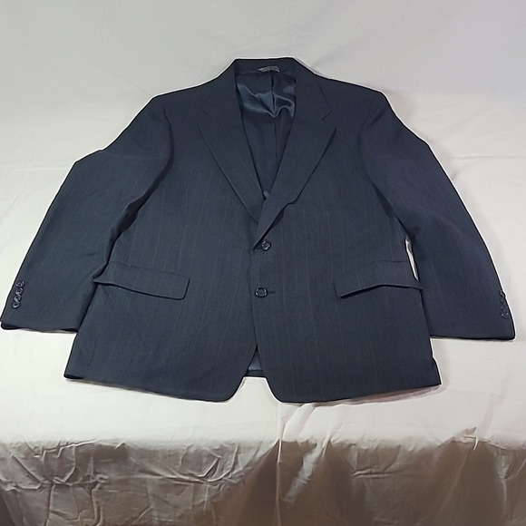 Stafford Men's Blue Pinstripe Two Button Blazer Suit Jacket Size 48R Pants 41x29