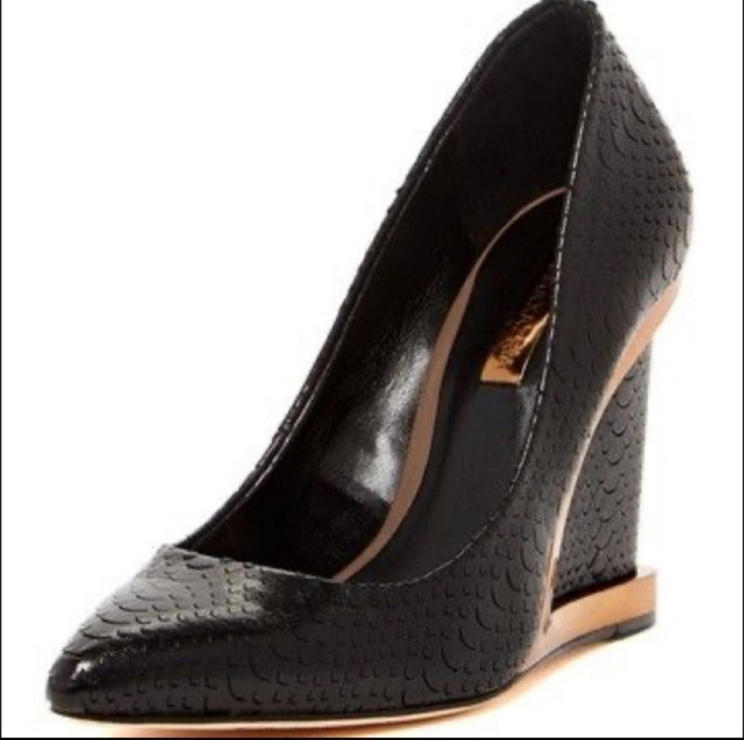 BCBG Max Azria Ardust Wedge in Black Snakeskin