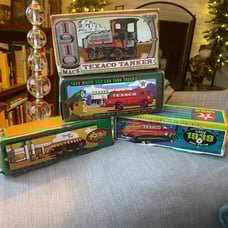 Vintage Mid 90s Die Cast Texaco Truck Lot (4)