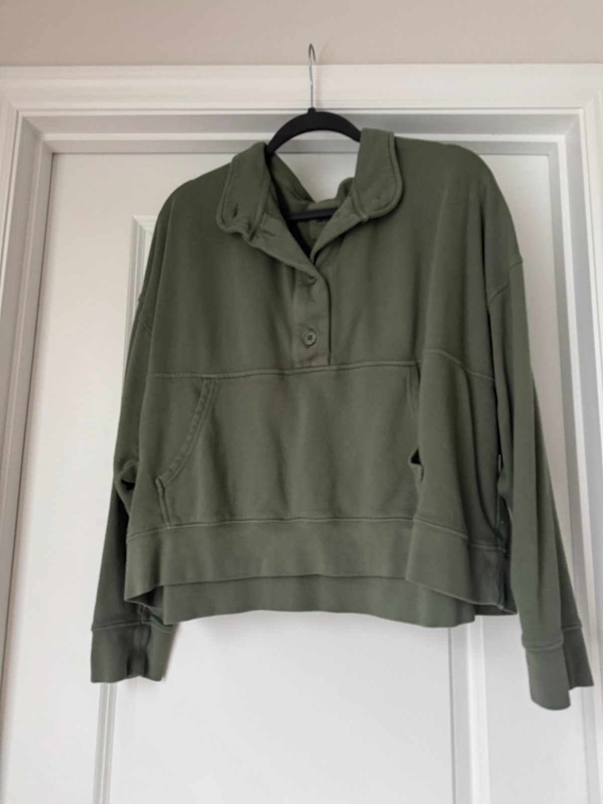 Aerie Green Cropped Shirt