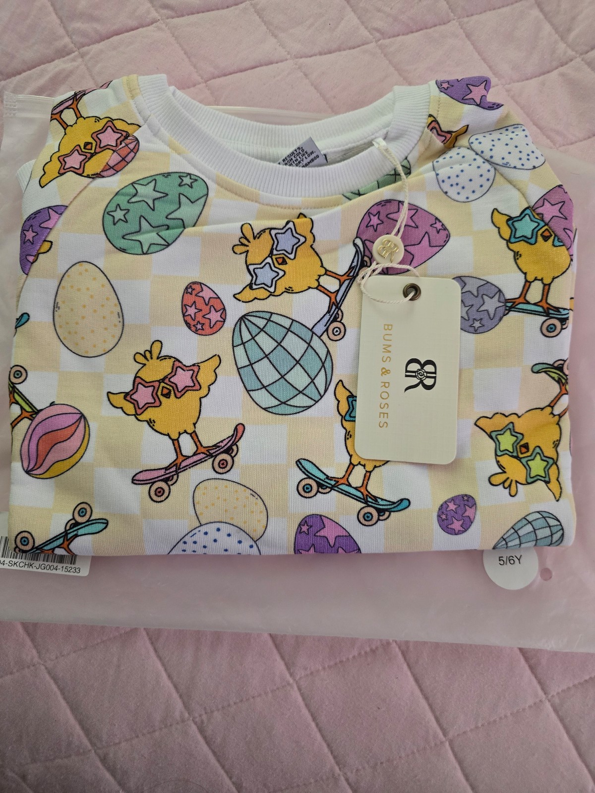 B&R Chick Me Out Crewneck