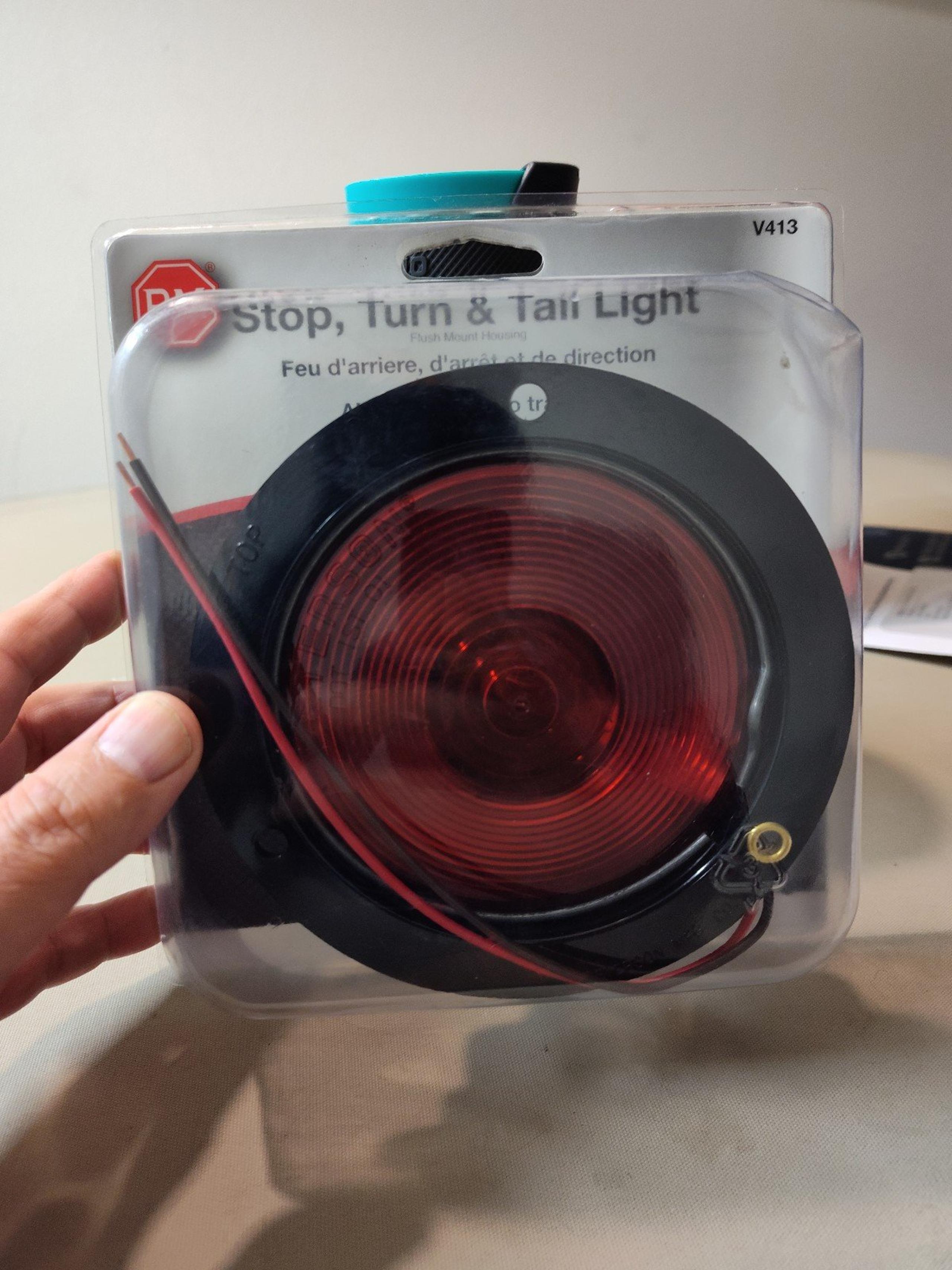 Stop turn tail light