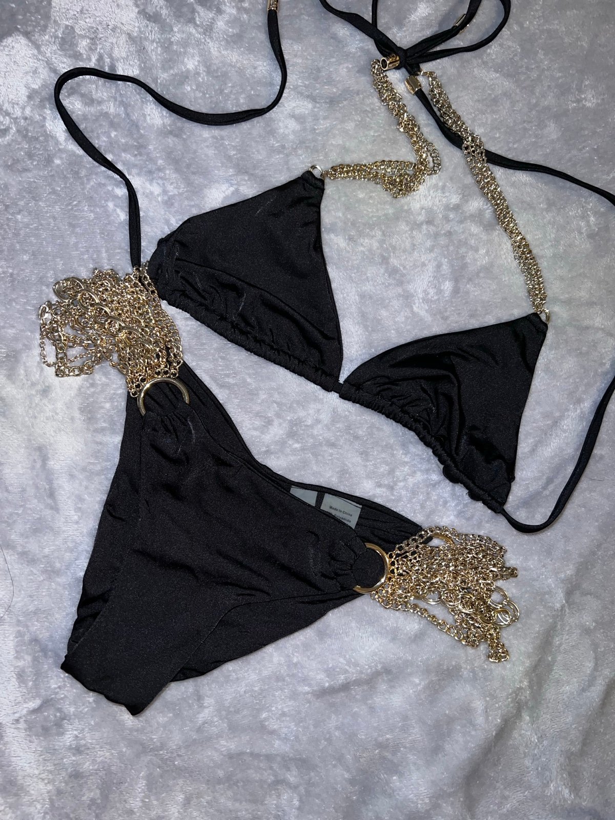 Beach bunny black ball and chain