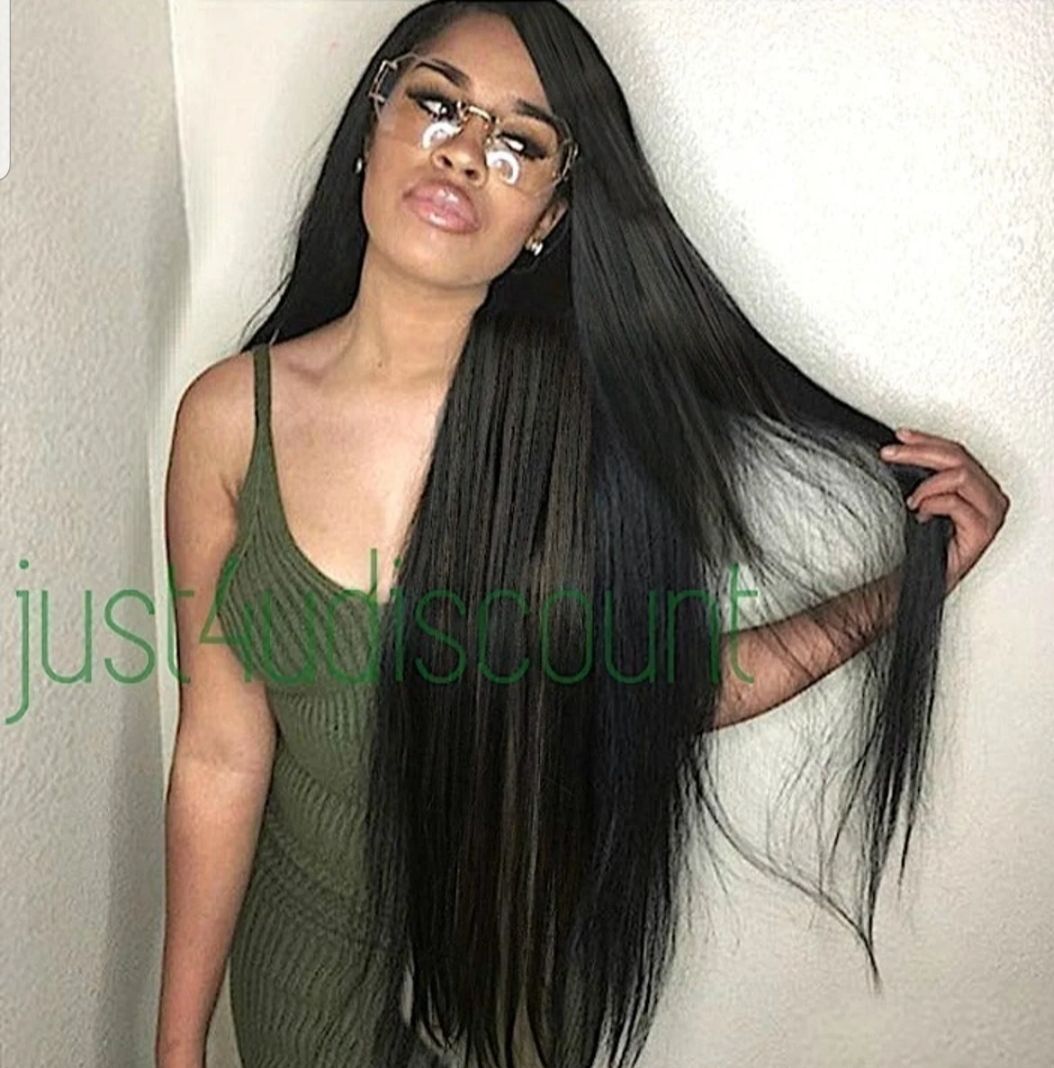 Wowfactor celebrity 30inch lacefront wig