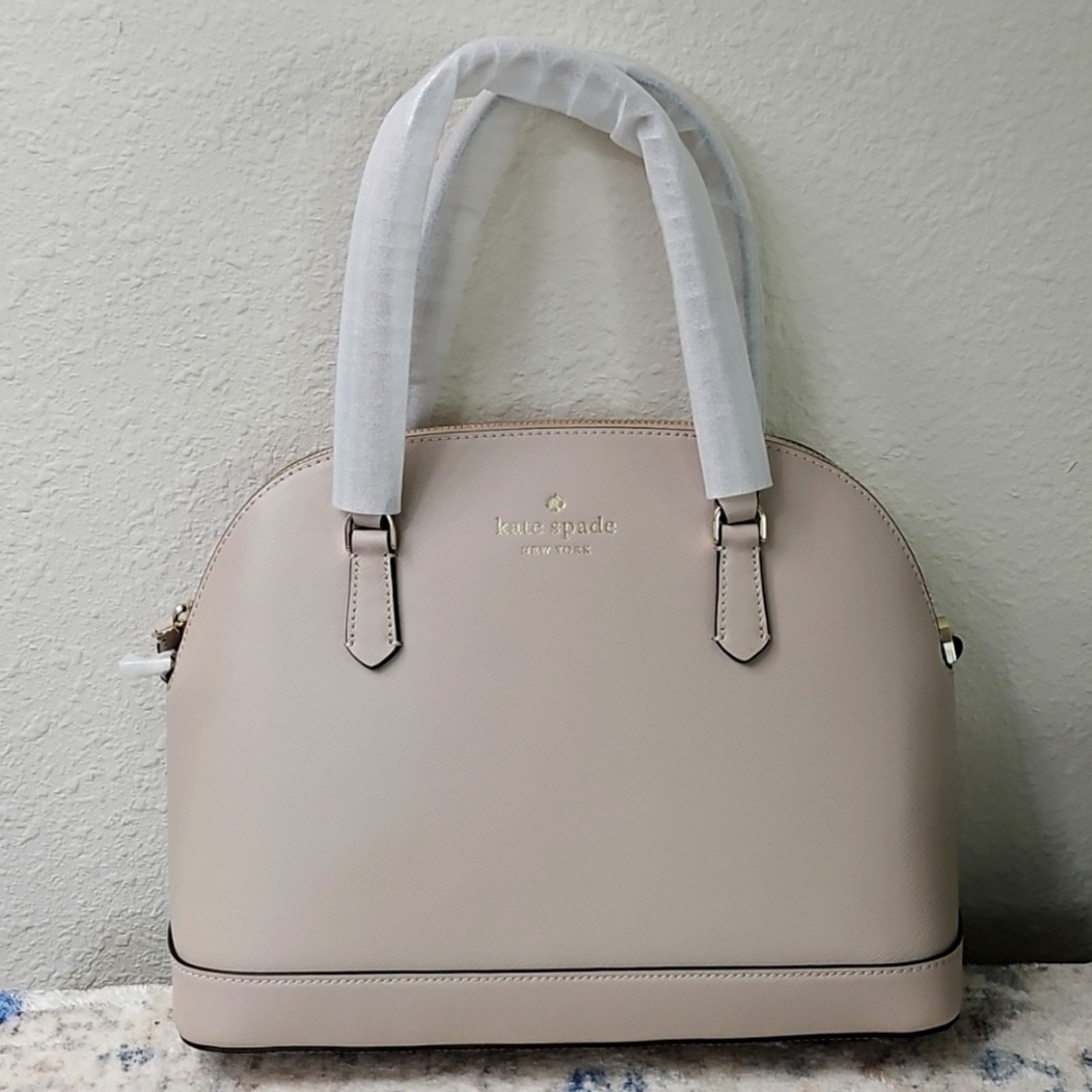 Kate Spade Sadie Dome Satchel with Shoulder Strap Color Beige / Tusk NWT