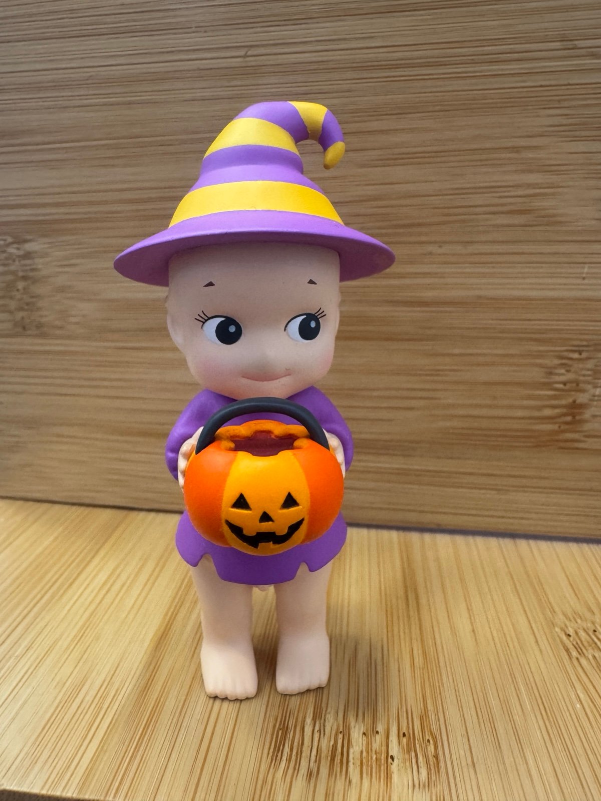 Sonny Angel Halloween 2021 - Witch