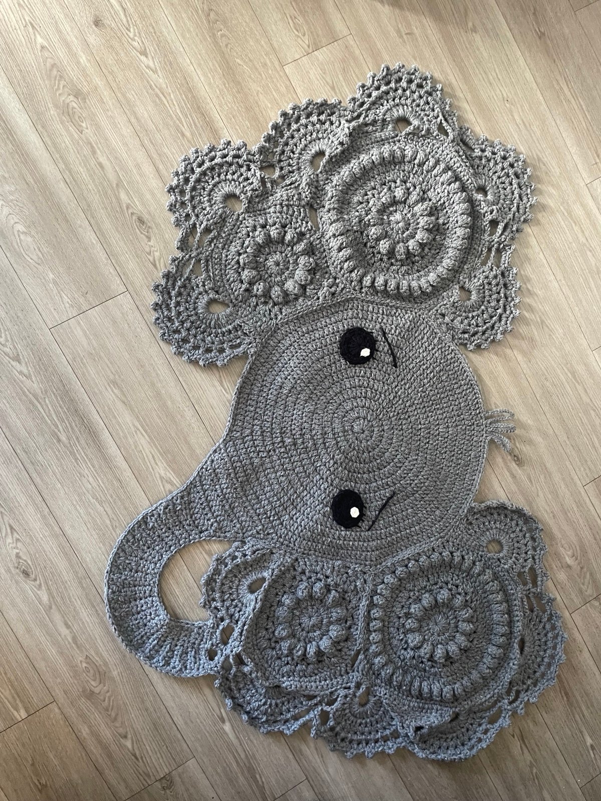 Crochet elephant rug