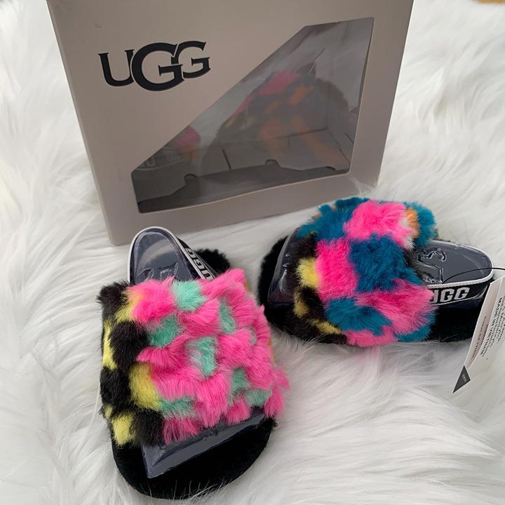 NWT UGG Fluff Yeah Checks Slide baby sandals, 02/03 6-12 mos