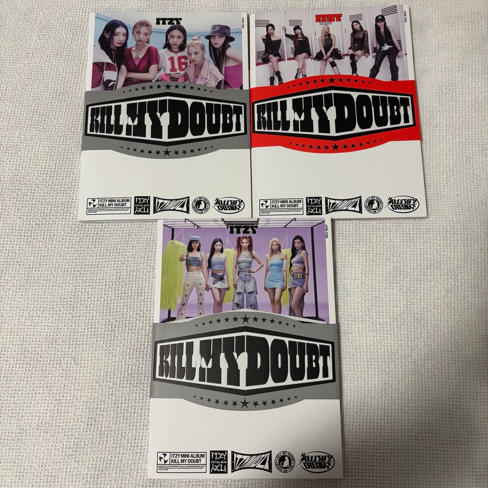 ITZY - Kill My Doubt Mini Albums!