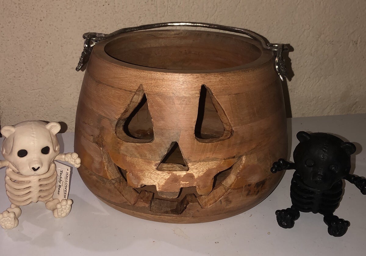 Martha Stewart Wooden “L” Jack-o-Lantern bucket w/2 Skeleton Bears (Black/White)