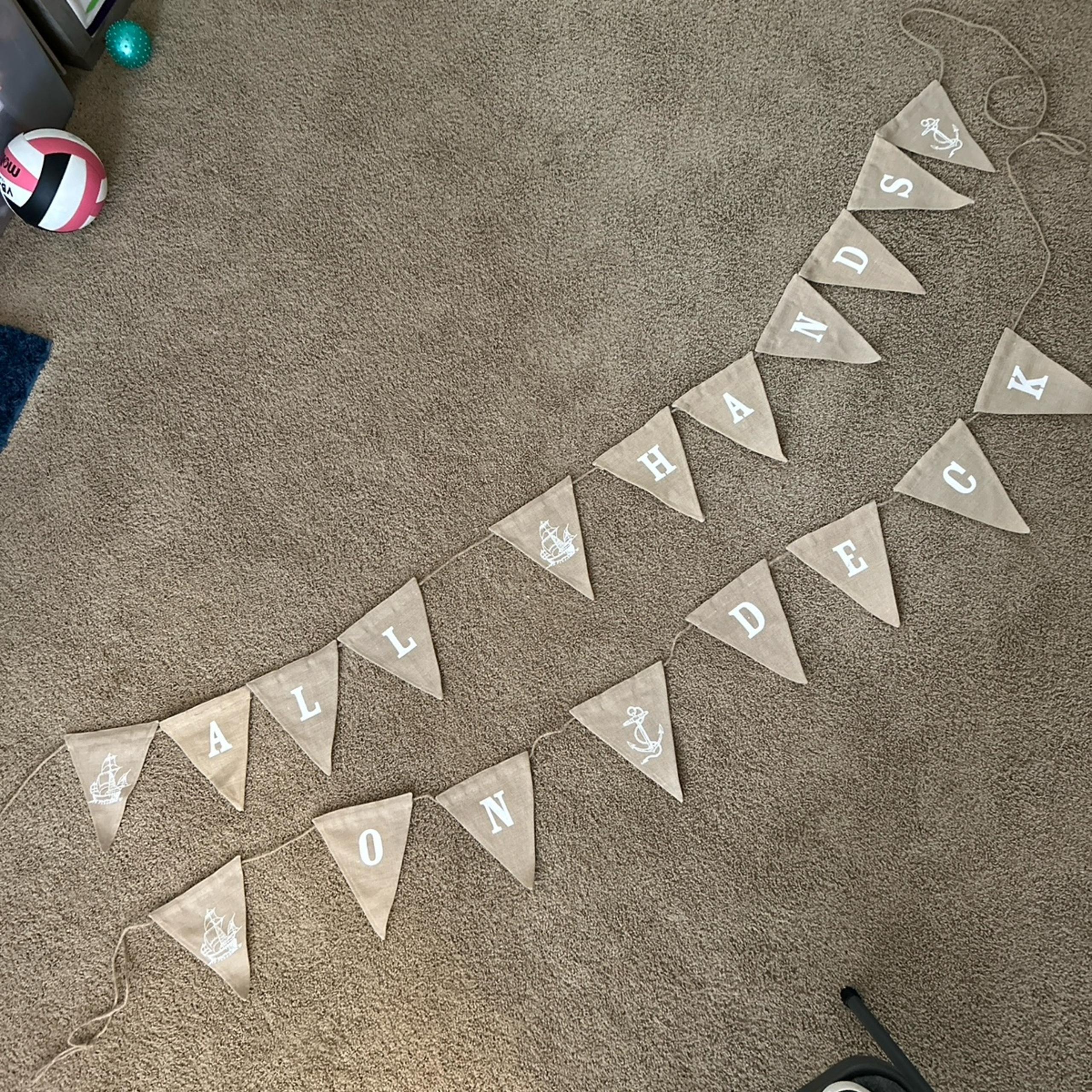 Crate & Barrel canvas banner
