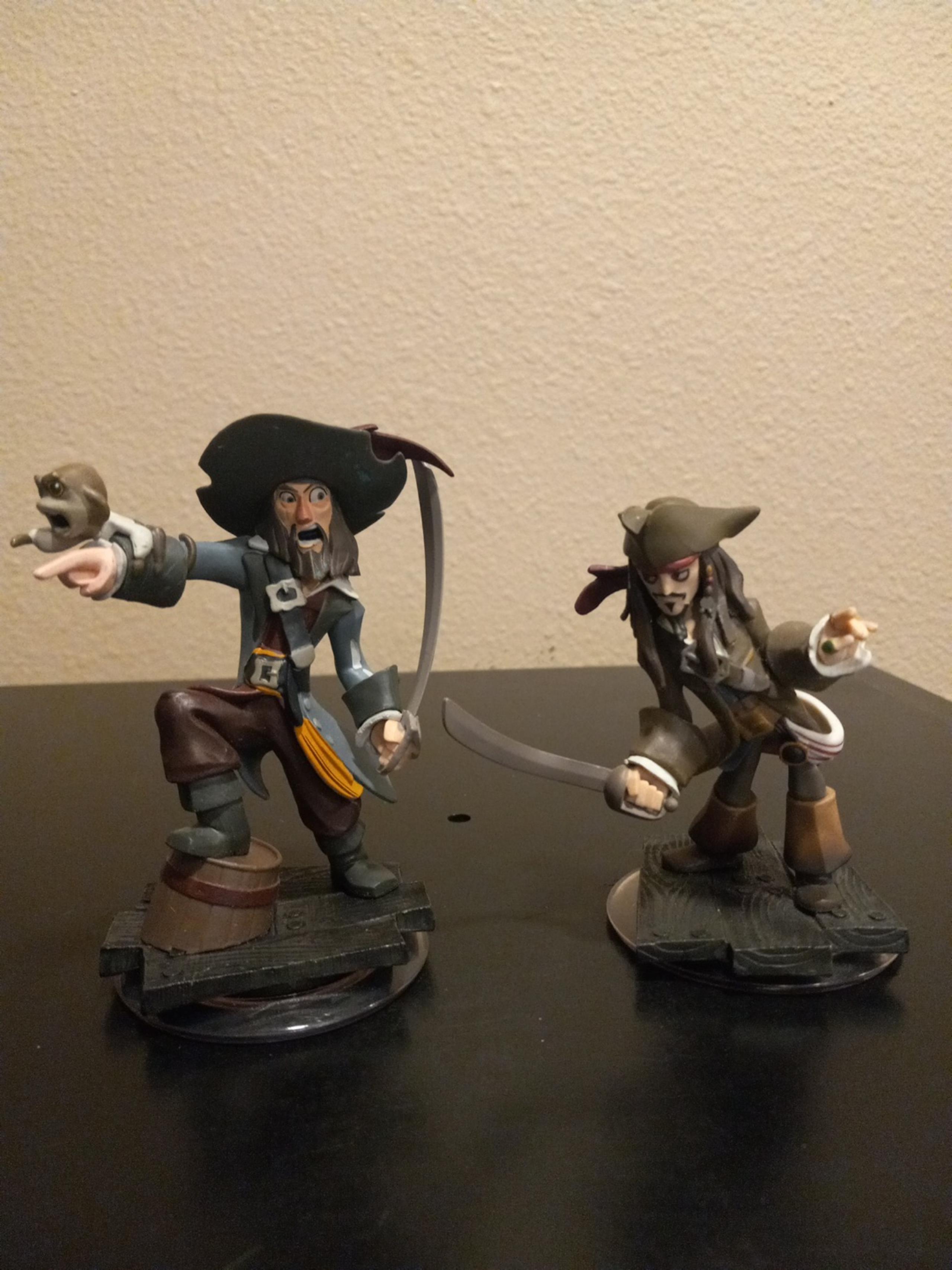 Disney Infinity PS3 Pirates of the Caribbean Captain Sparw & Captain Barbosa