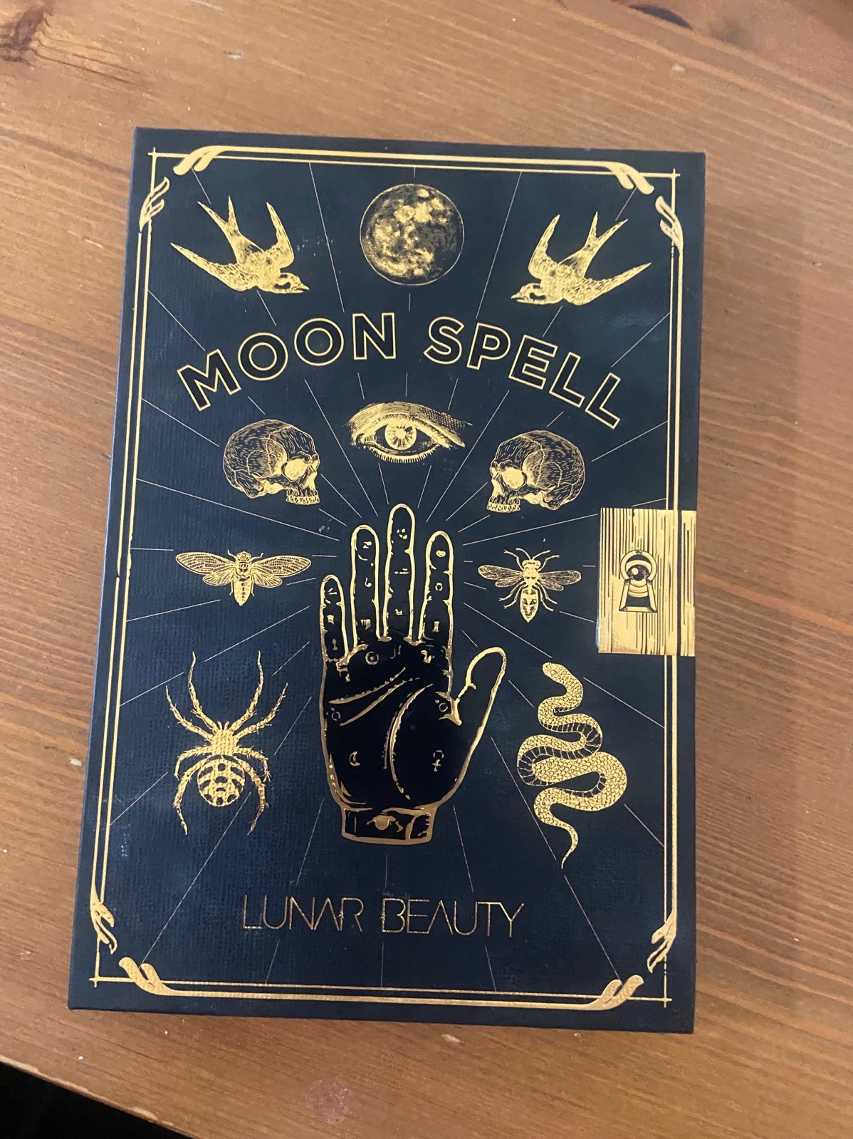 Lunar beauty moon spell palette