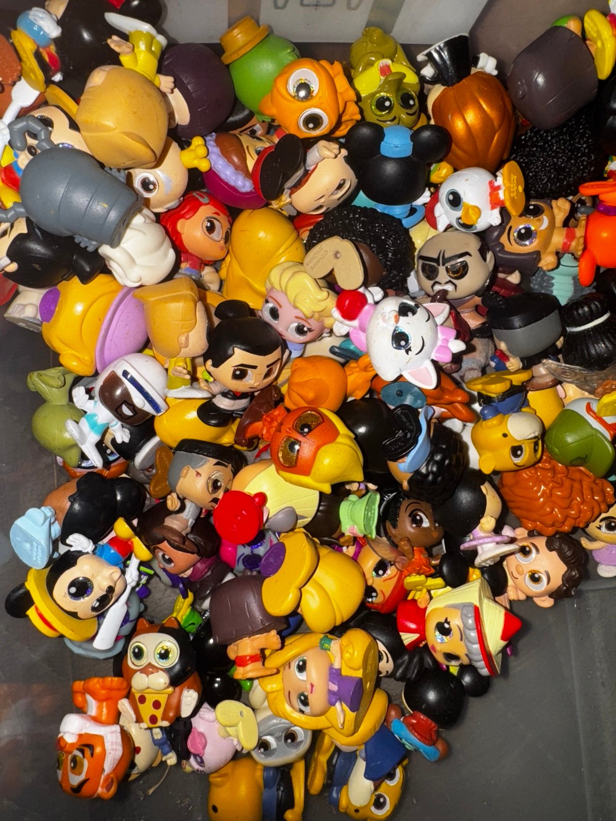 Disney Doorables 133 piece Lot Check Description