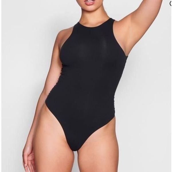 NWT Skims Fits Everybody High Neck Bodysuit XS in Onyx