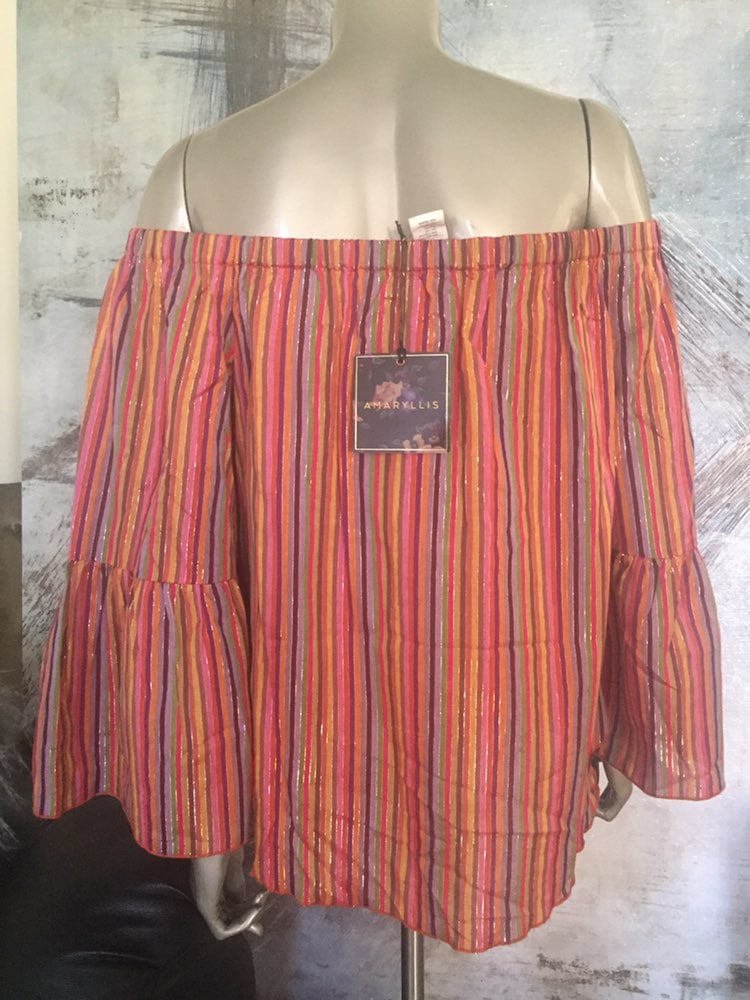 NWT Hippie Off-The-Shoulders Blouse