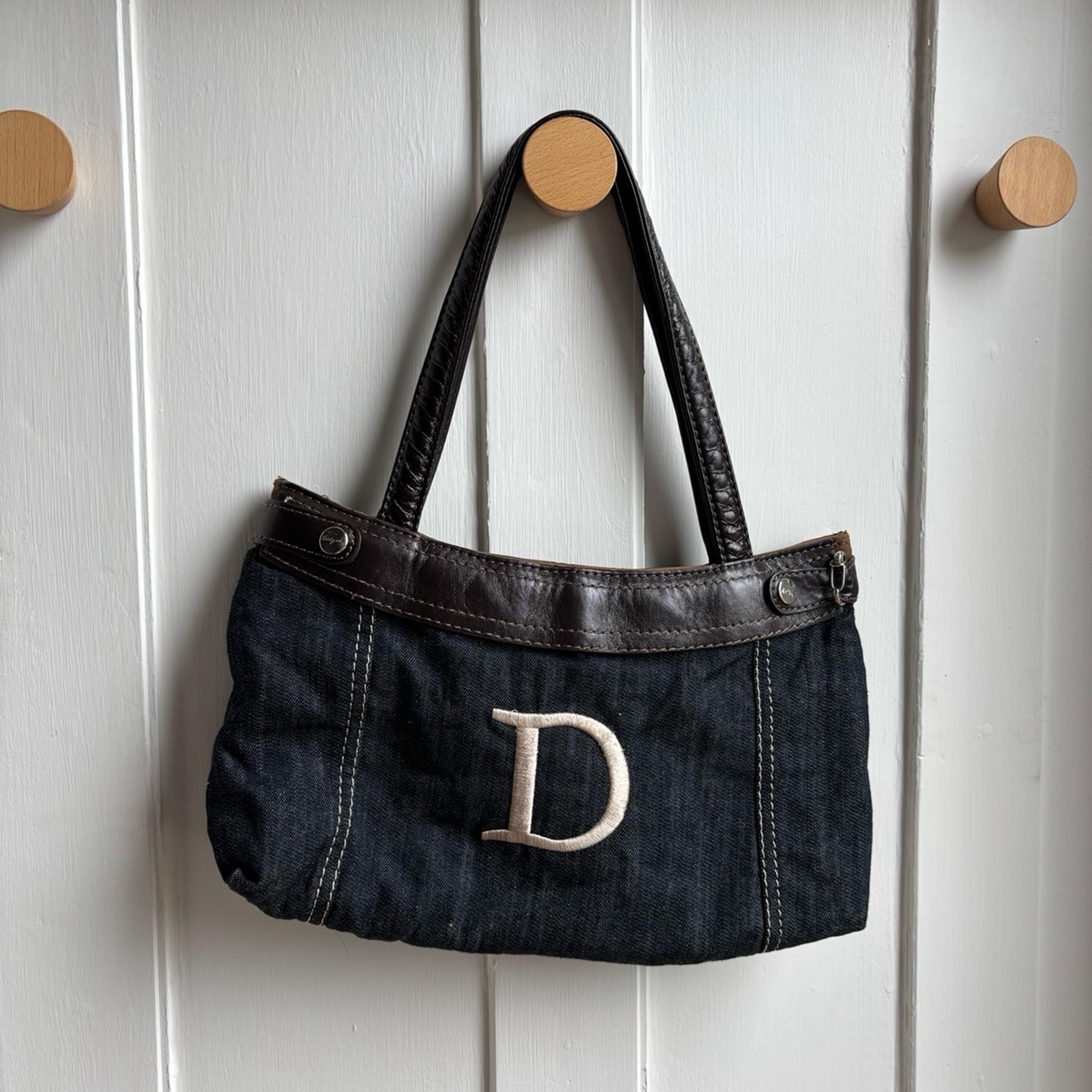 Thirty One Y2K letter “D” shoulder denim bag faux leather shoulder purse