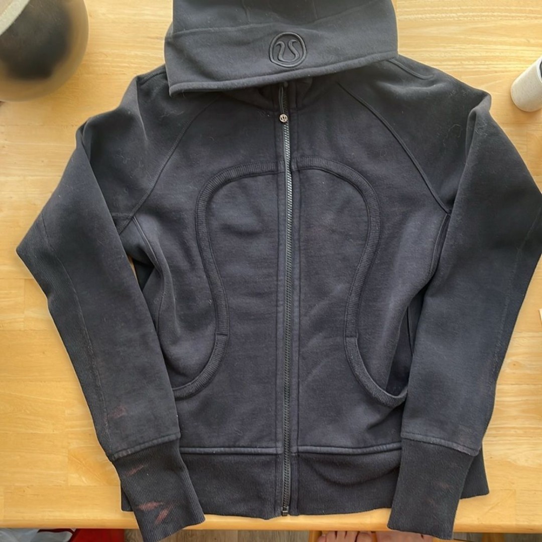 LULULEMON Black Scuba Hoodie W10