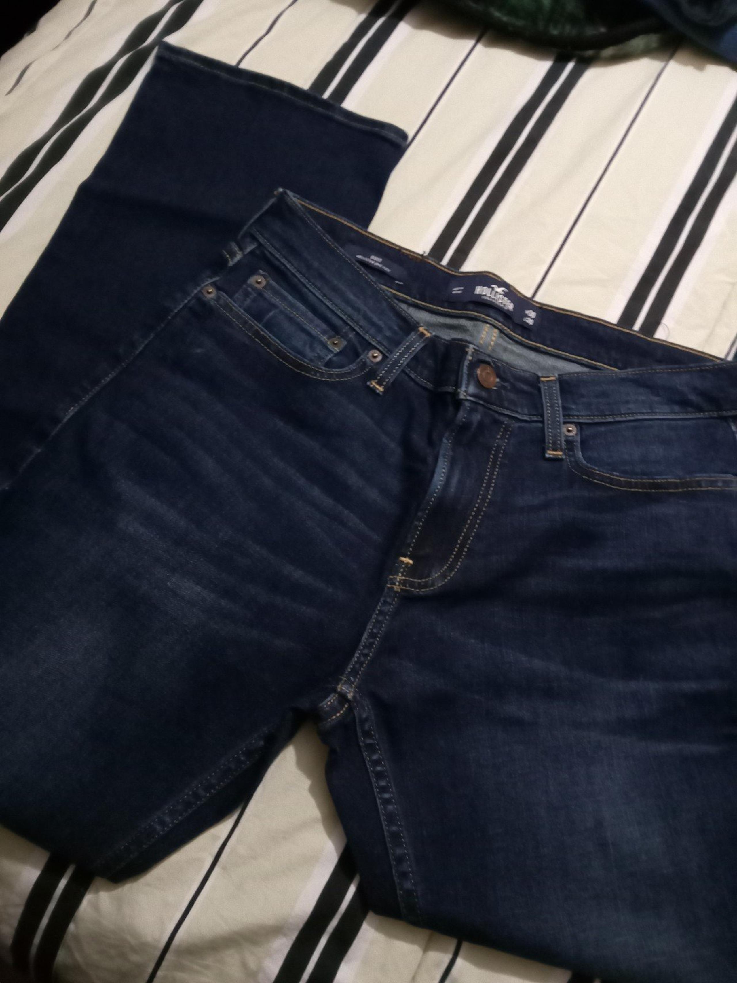 Hollister jeans boot cut men's w30-L30