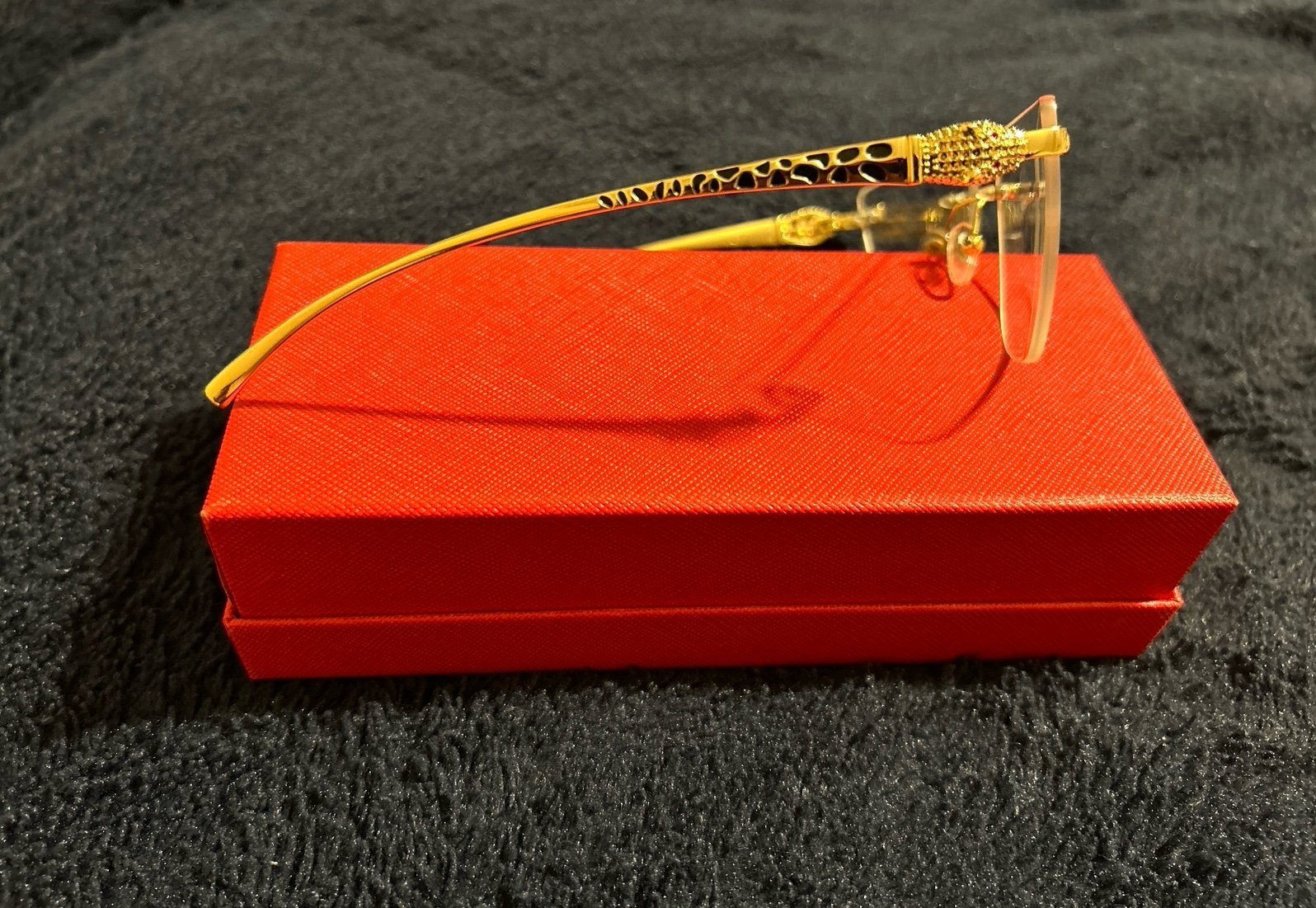 Retro eyeglasses