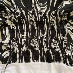 Item photo preview #4