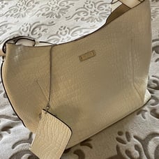 purses and handbags