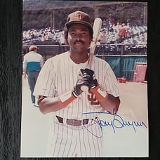 TONY GWYNN HOF PADRES AUTOGRAPHED SIGNED GLOSSY 8X10 PHOTO FREE SHIPPING