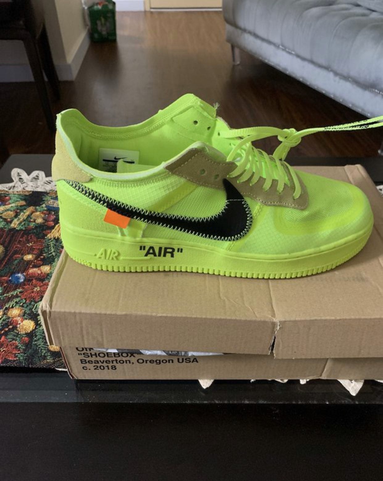 Nike Air Force 1 Low Off-White neon