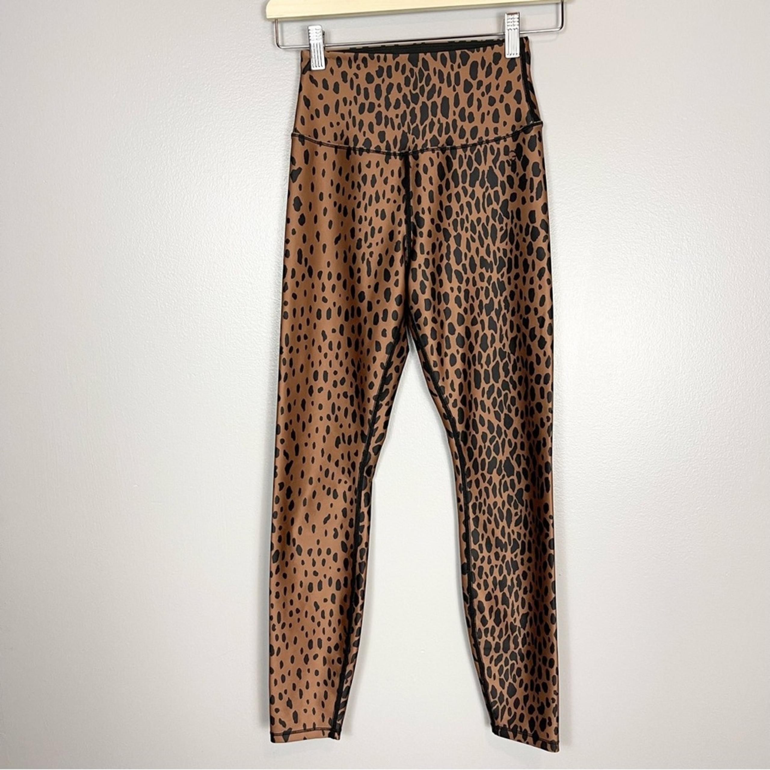 Good American Core Power Athletic Leggings in Cheetah Women’s size S