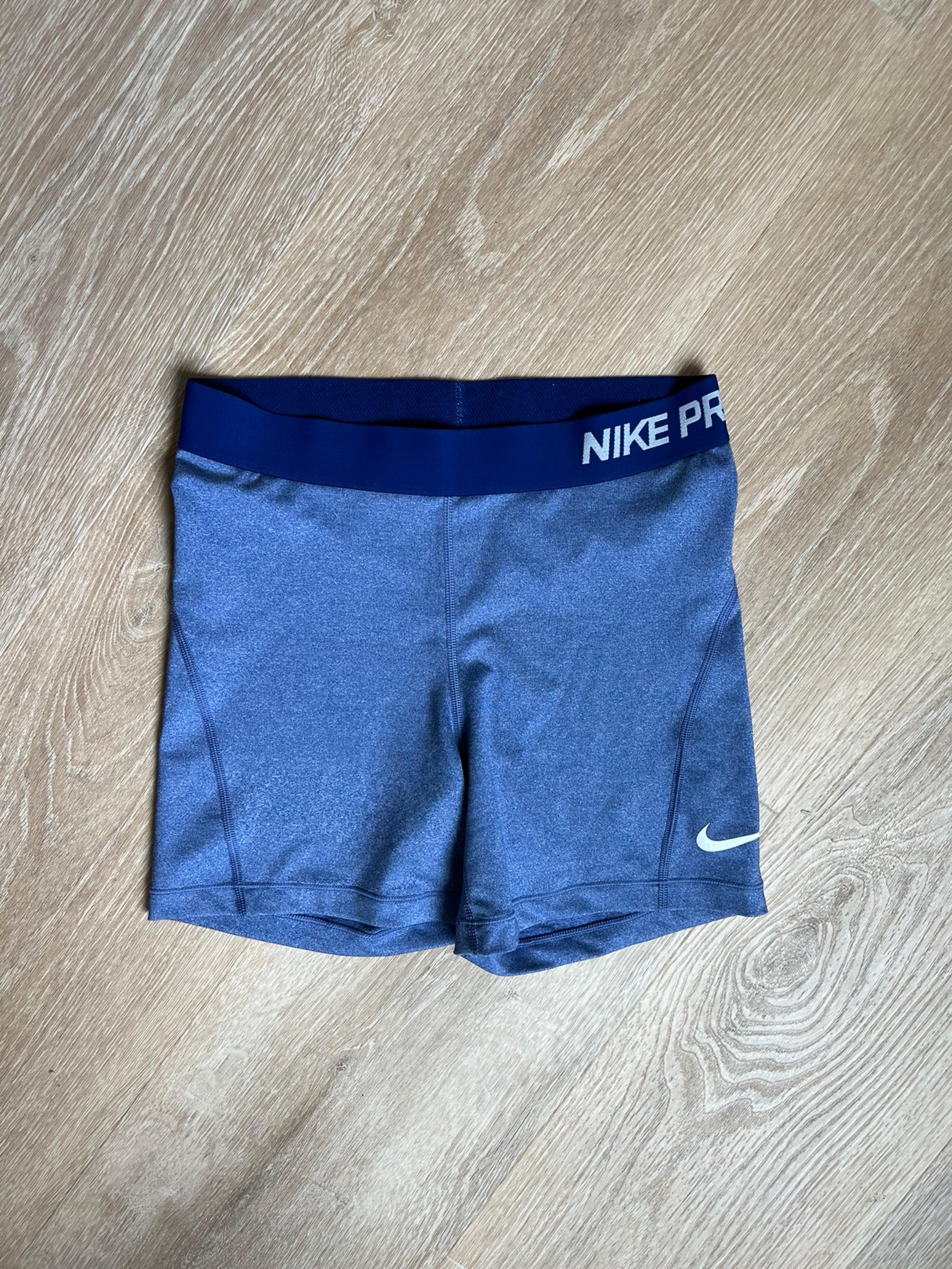 Women’s Blue Nike Pro Shorts Size Medium
