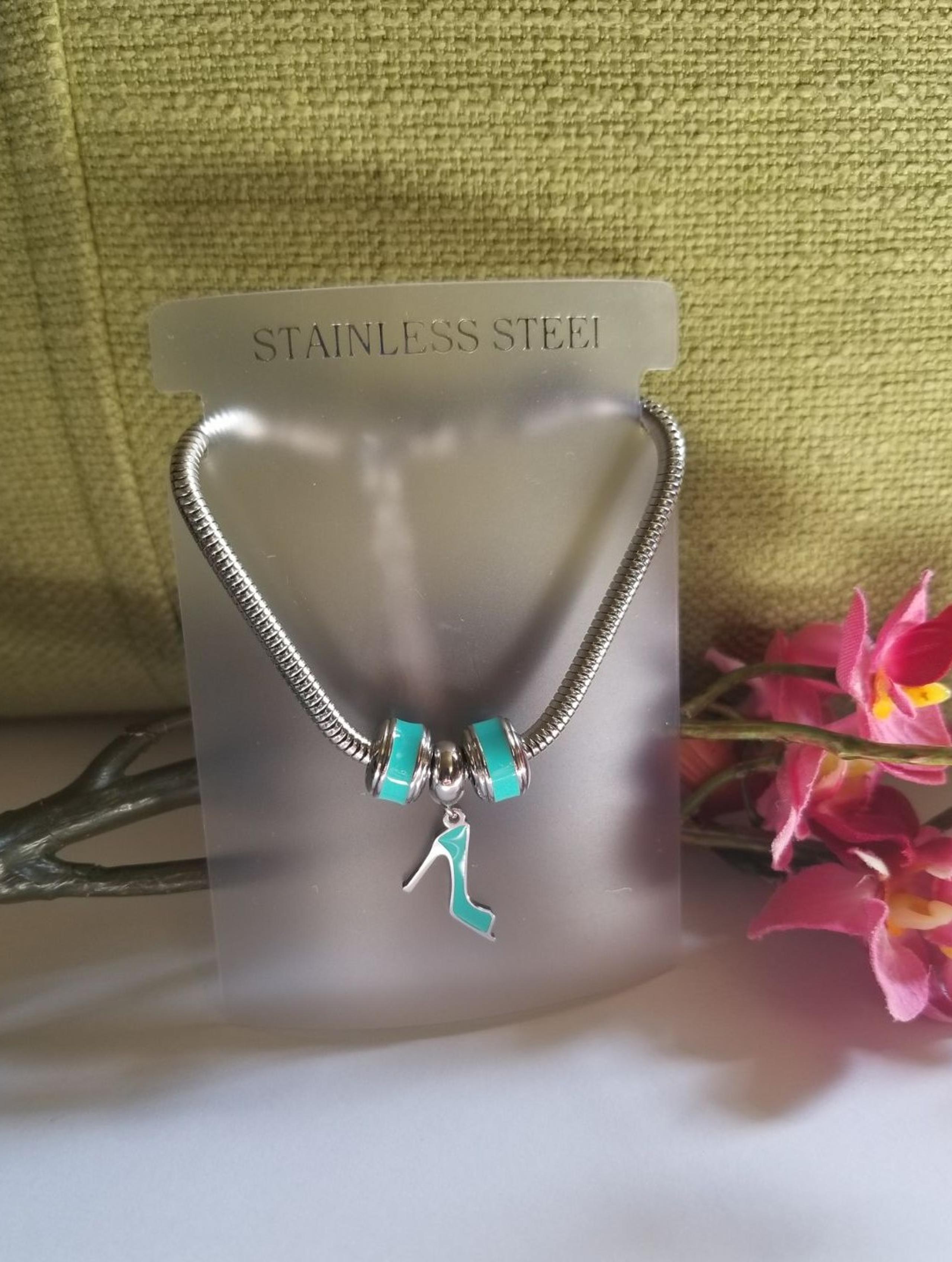 Stiletto Shoe Charm Bracelet