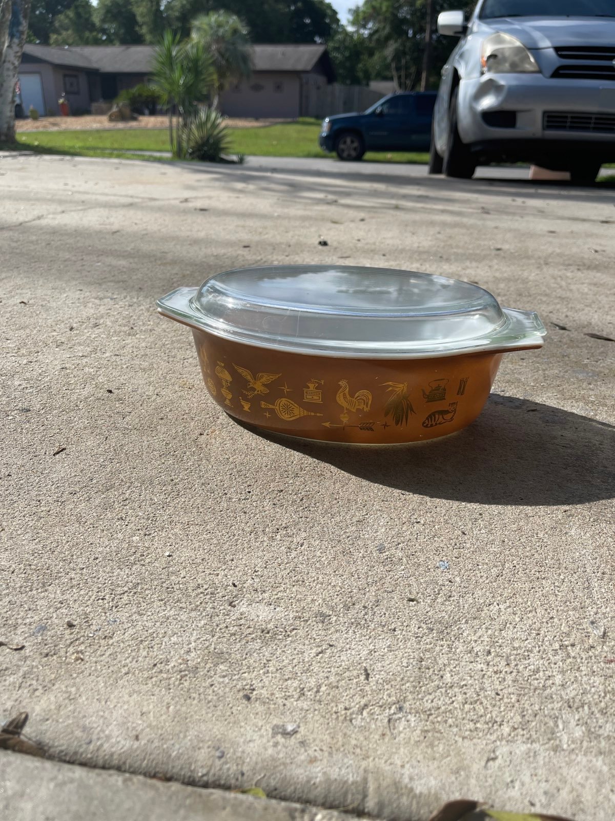 Pyrex 045 Early American Eagle Casserol