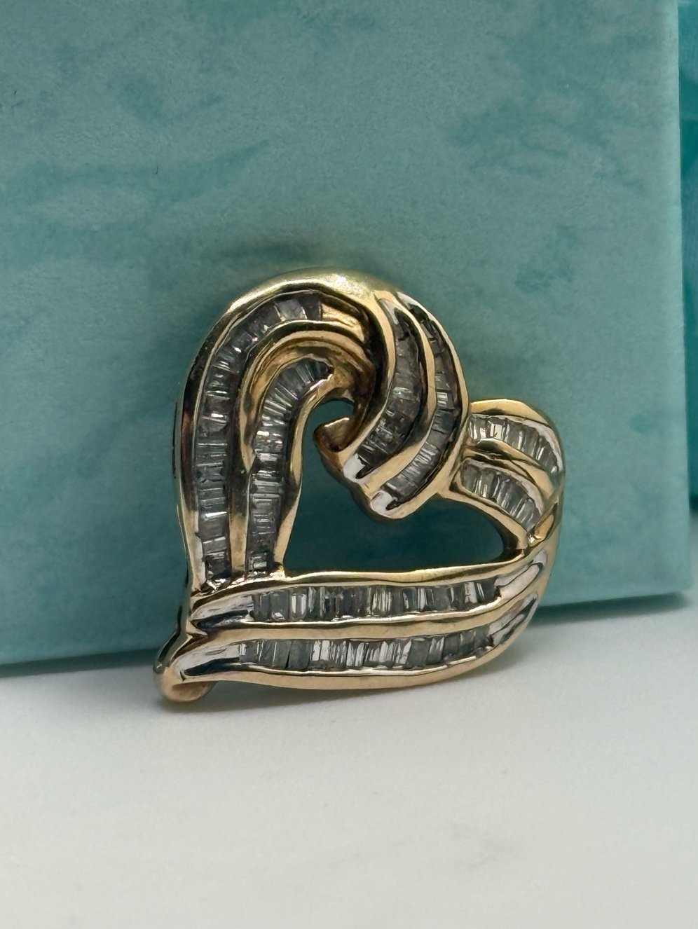 Vintage 10K Yellow Gold Heart Baguette Diamonds Cluster Pendant